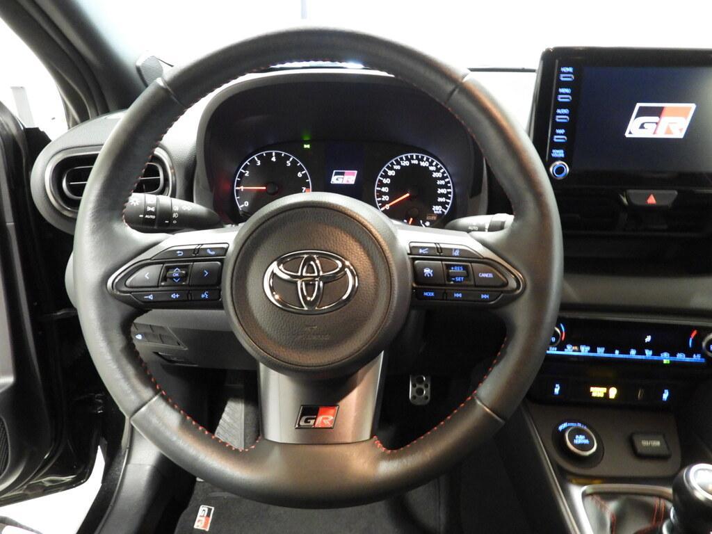 Toyota GR Yaris 1.6 turbo GR Circuit 4WD
