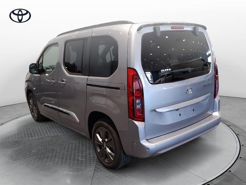 Toyota Proace City Verso 1.5D 130 CV S&S Short A/T Luxury