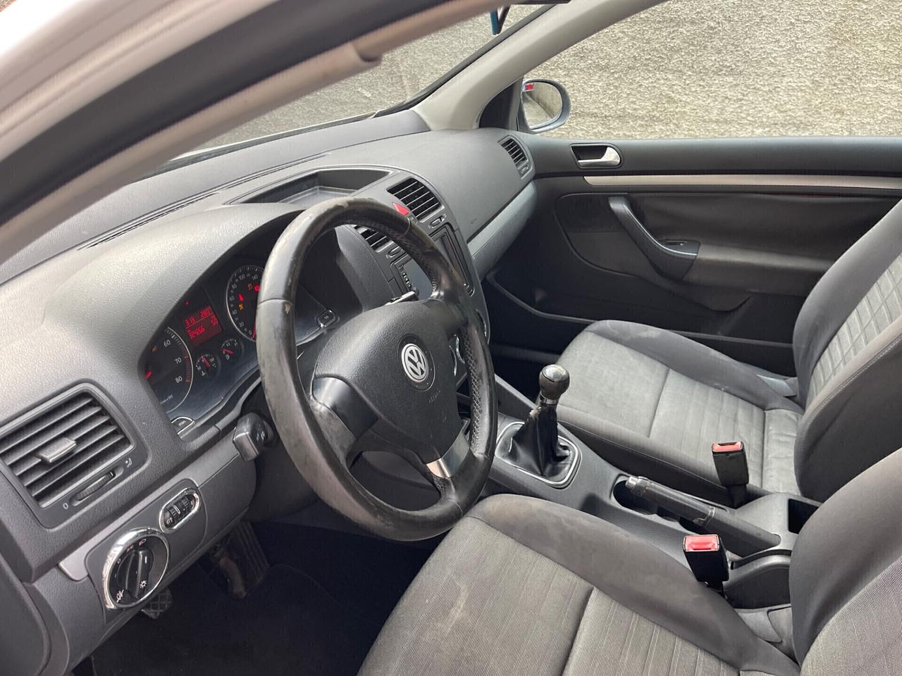 VW GOLF V 1.6 GTI BENZINA 75KW EURO4 NEOPATENTATI