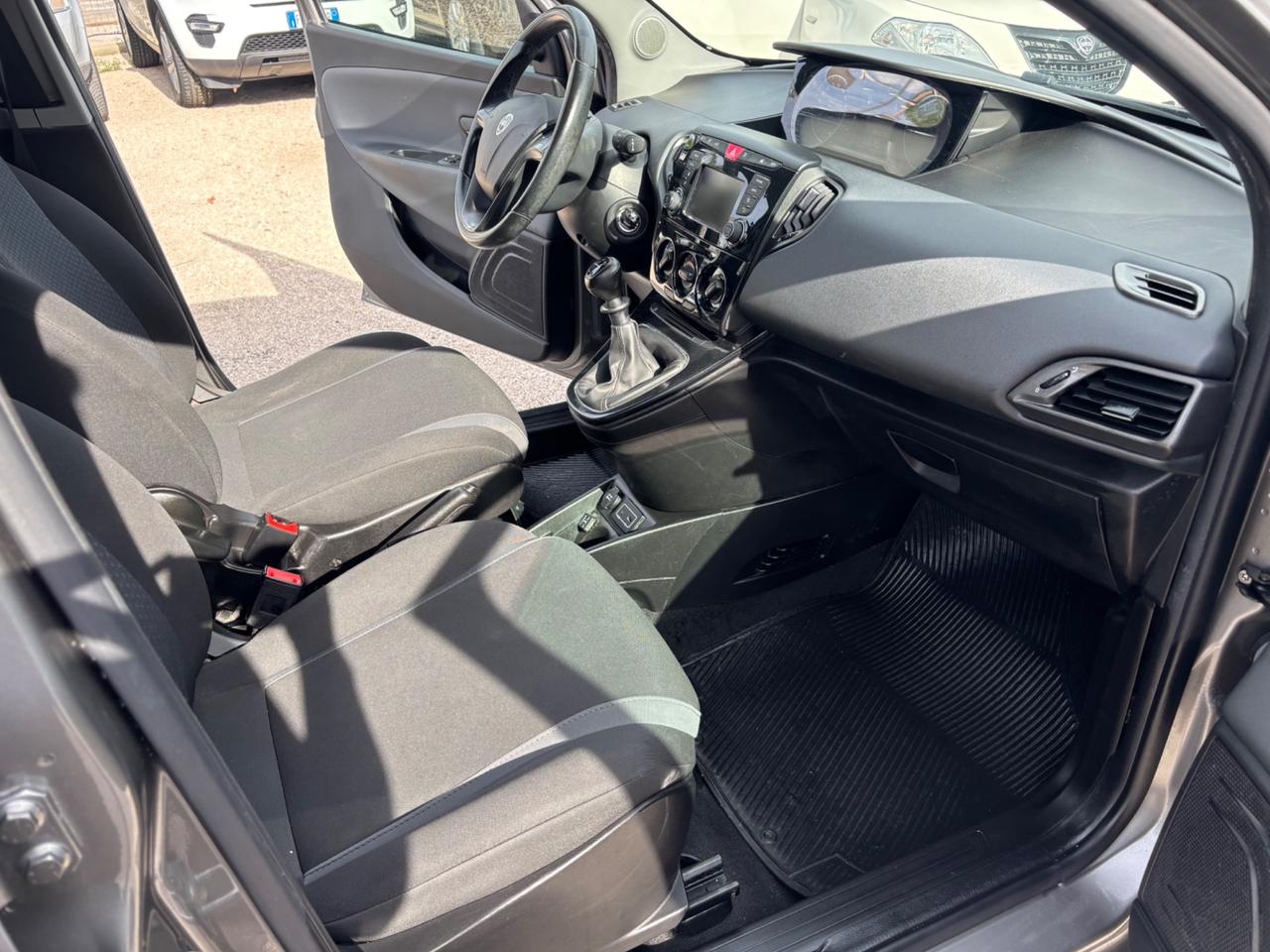 LANCIA YPSILON 1.2 GPL 80.000KM PLATINUM