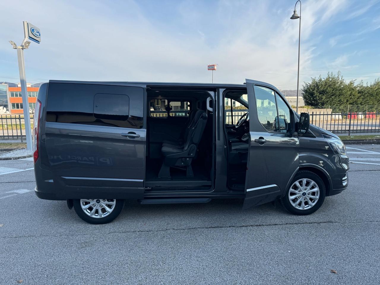 Ford Tourneo Custom Tit. 2.0 EcoB.-Hybrid 130CV 8p