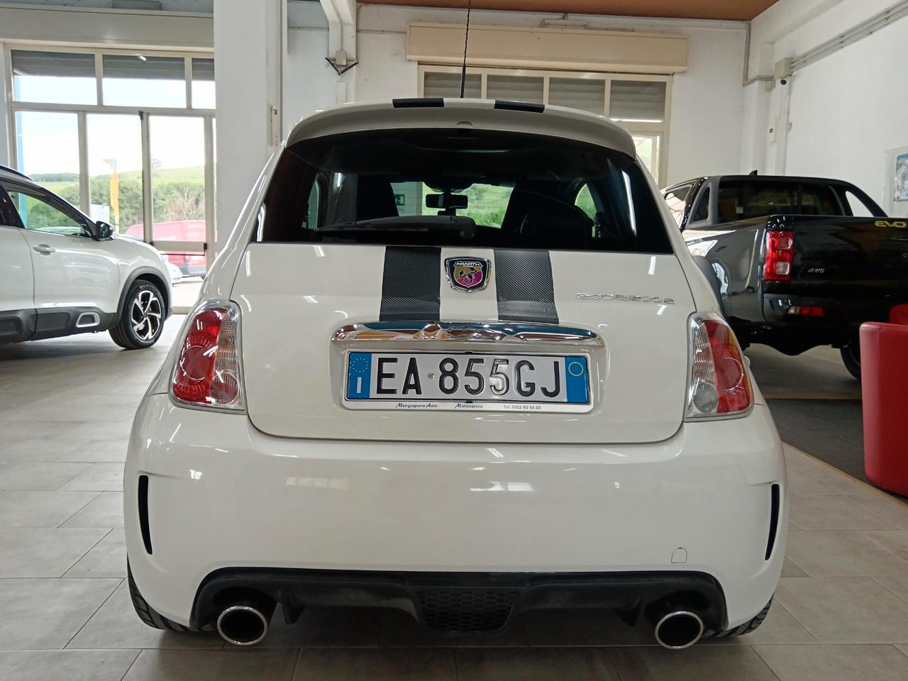 Abarth 500 1.4 Turbo T-Jet essesse
