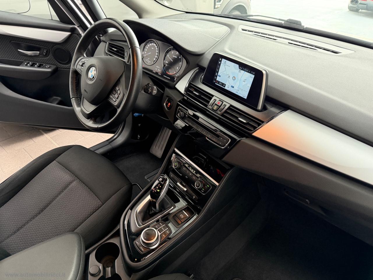 BMW 216d Active Tourer Advantage