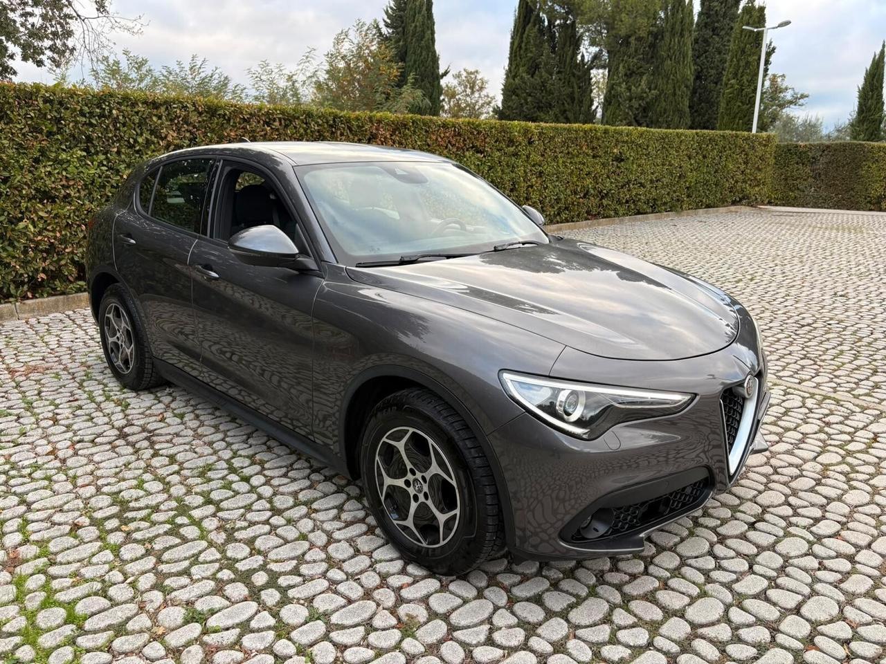 ALFA Stelvio 2.2Mjt 190CV AT8 Q4 Business - 2023