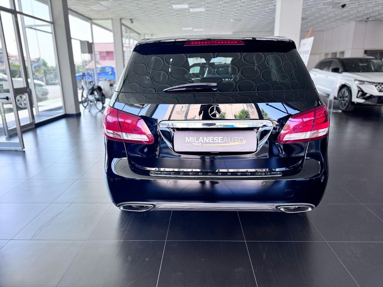 Mercedes-benz B 200 d Premium