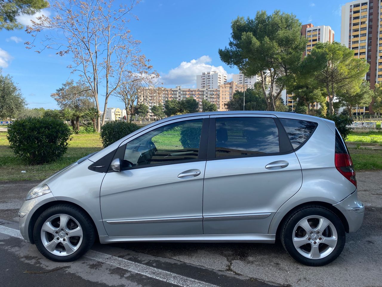 MERCEDES CLASSE A 180 CDI AVANTGARDE CAMBIO AUTOMATICO