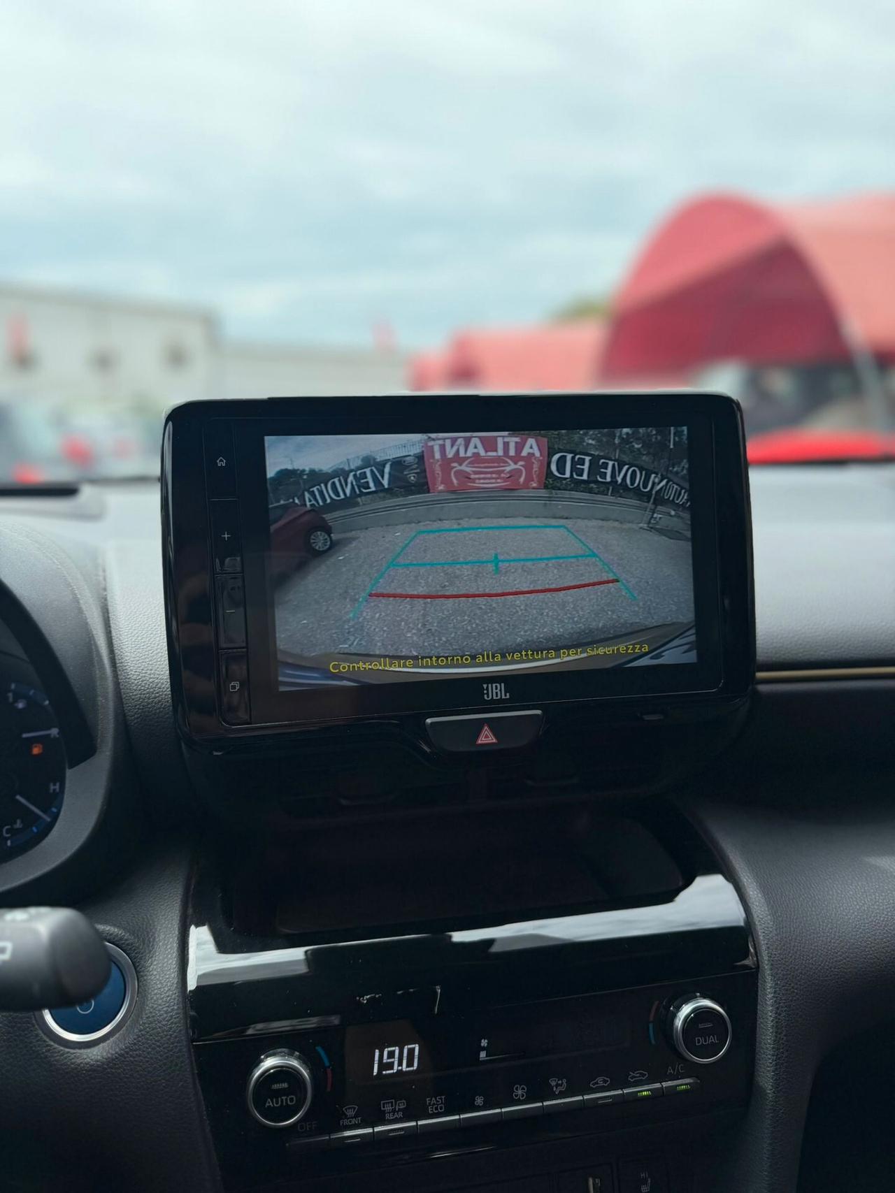 Toyota Yaris Cross 1.5 Hybrid 5p. E-CVT PREMIERE
