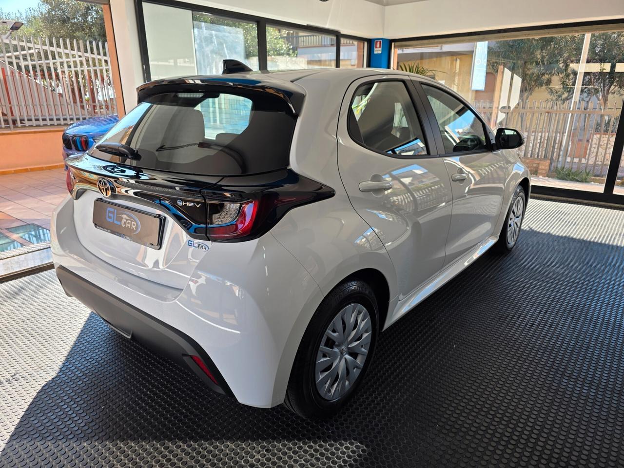 NUOVA Toyota Yaris 1.5 Hybrid 5 porte Active
