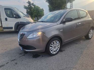 Lancia Ypsilon Ypsilon 1.2 8v Gold ecochic Gpl 69cv