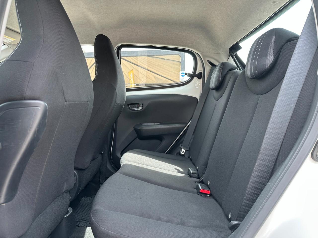 PEUGEOT 108 VTi 72 S&S 5 porte Allure