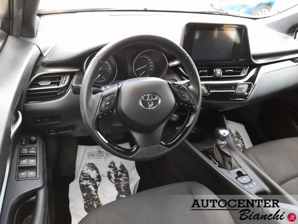 TOYOTA C-HR 1.8 Hybrid E-CVT Active