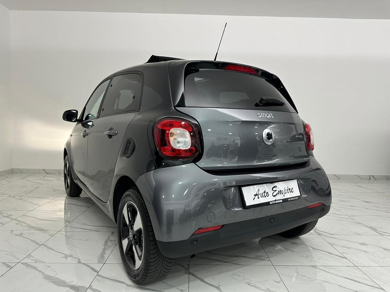 SMART FORFOUR PERFECT CABRIO AUTOMATICA 2019