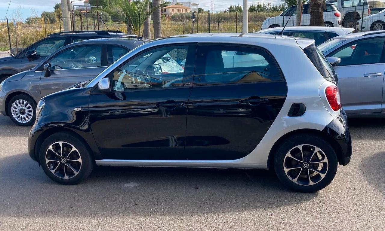 Smart ForFour 70 1.0 Passion