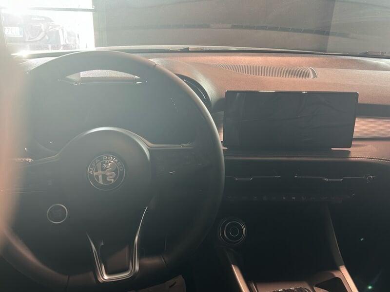 Alfa Romeo Tonale Ibrida Ibrida 175cv Sprint DEMO 6 MESI