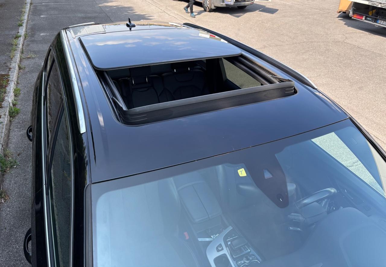 Audi Q7 3.0 TDI 272 CV quattro S LINE,TAGLIANDI CERTIFICATI