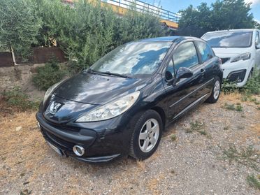 Peugeot 207 1.4 88CV 3p. ONE Line