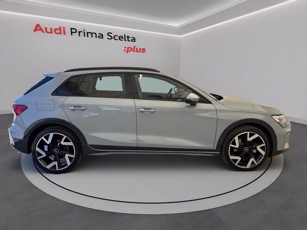 AUDI A3 allstreet 1.5 tfsi mhev identity contrast 150cv s-tronic del 2024