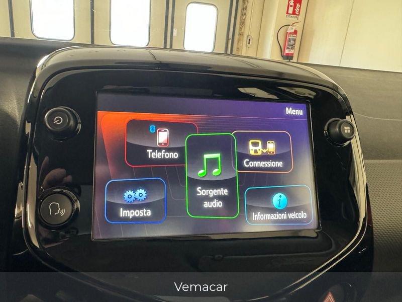 Peugeot 108 Active VTi 72cv-CAR PLAY CRUISE C C LEGA 15! OK NEOP!!SOLO KM 31900!!