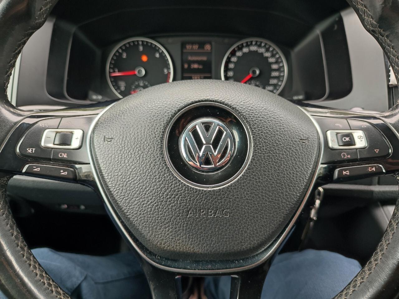 VOLKSWAGEN CARAVELLE 2017 DIESEL EURO6B 6POSTI GANCIO TRAINO
