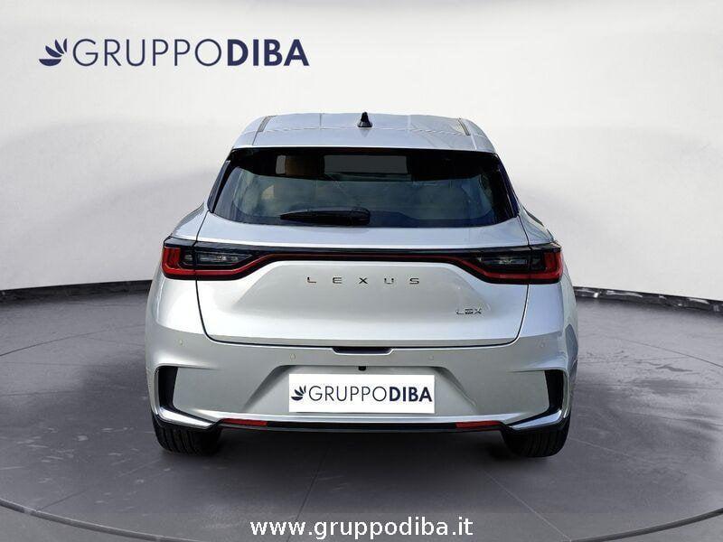 Lexus LBX 1.5 hybrid Emotion 4wd