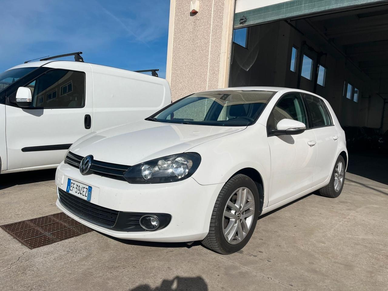 Volkswagen Golf 2.0 TDI 140CV DPF DSG 5p. Highline 2011