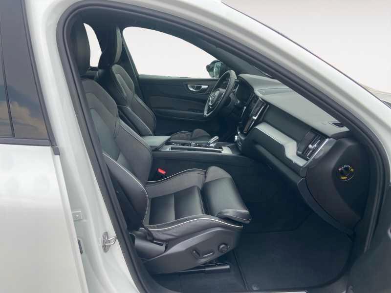 VOLVO XC60 2.0 t6 ReCha. Phev 6,4kW Plus Dark AwD AuTo