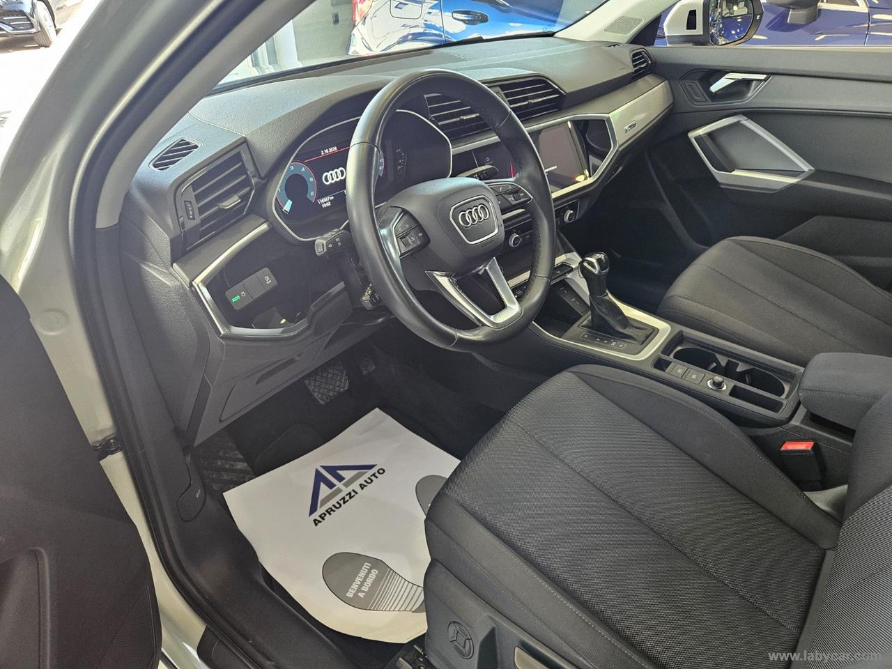 AUDI Q3 SPB 35 TDI S tronic Business