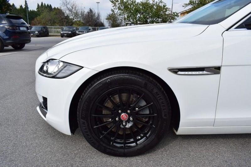 Jaguar XF 2.0 D 180 CV AWD aut. Prestige