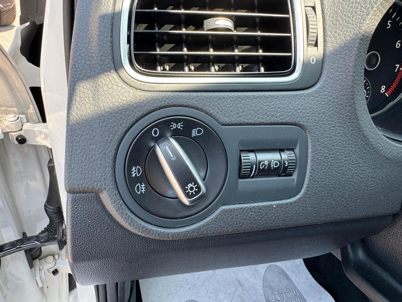 Volkswagen Polo 1.6 GPL BIFUEL 82CV 5P HIGHLINE 2011