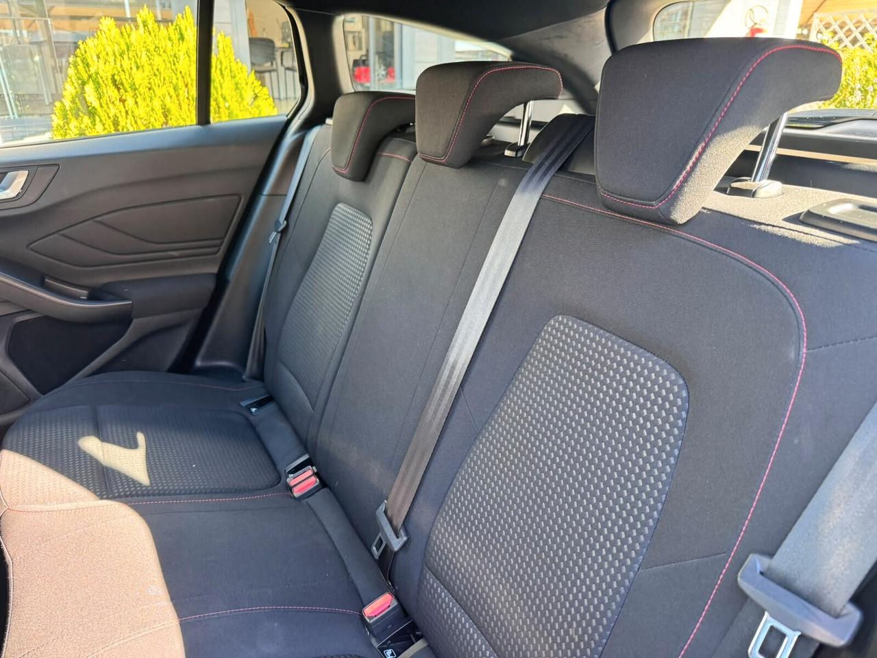 Ford Focus 1.5 EcoBlue 115 CV automatico SW ST-Line