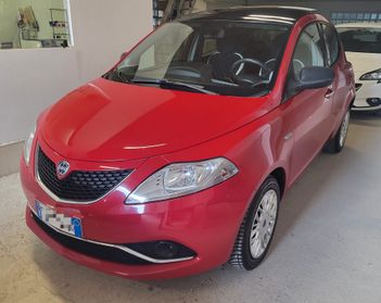 Lancia Ypsilon 1.2 69 CV 5 porte GPL Ecochic Gold