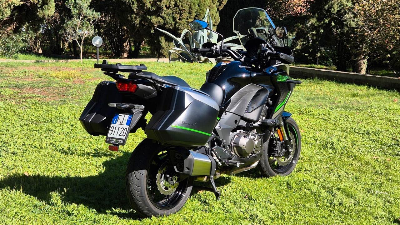 KAWASAKI VERSYS 1000 SE unipro' 2024 km362 leggi testo