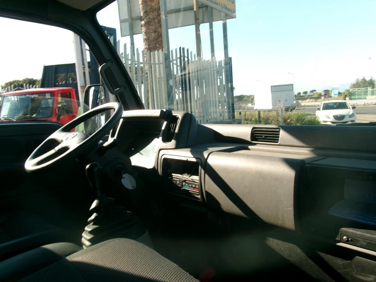 Nissan Cabstar 35-13 3000 130CV GRU PM 2523 3 SFILI RIBALTABILE TRILARALE