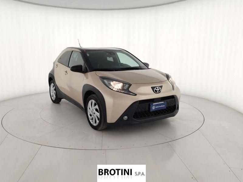Toyota Aygo X 1.0B (72 CV) Trend Air S-CVT