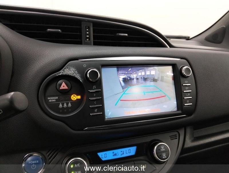 Toyota Yaris 1.5 Hybrid 5 porte Style (TETTO PAN.)