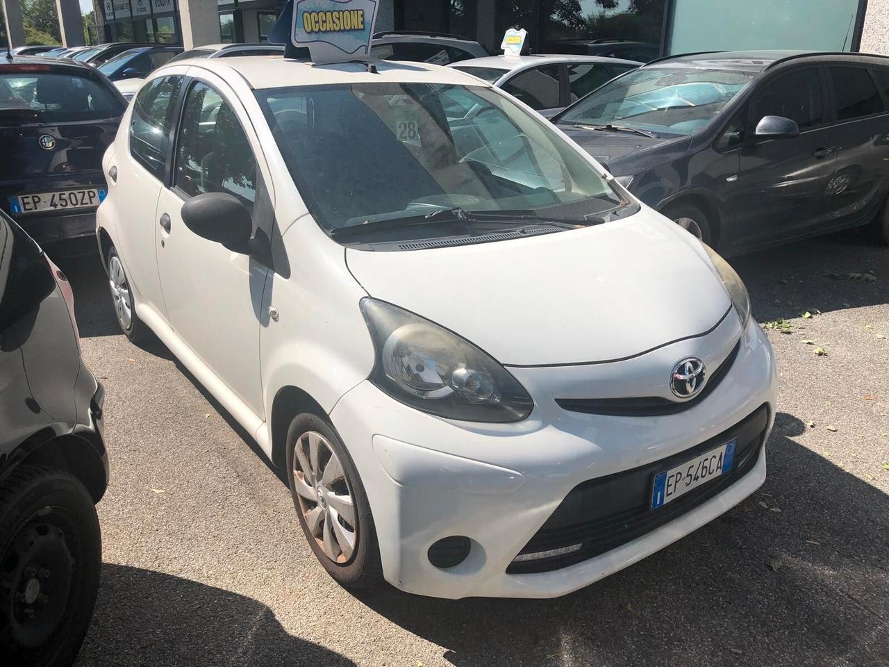 Toyota Aygo 1.0 12V VVT-i 5 porte Active Connect
