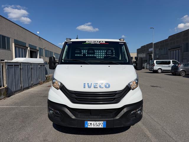 IVECO Daily 35C16H BTor3.0HPT PC-RGCabinato ribaltabile trilat