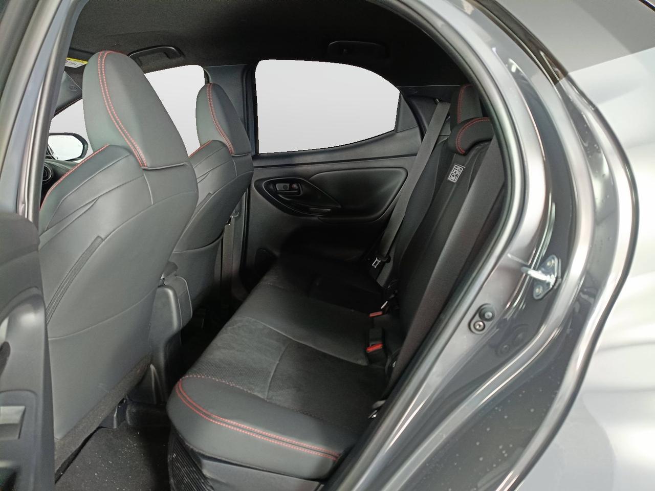 TOYOTA Yaris 1.5 Hybrid 130 - GR SPORT MY25
