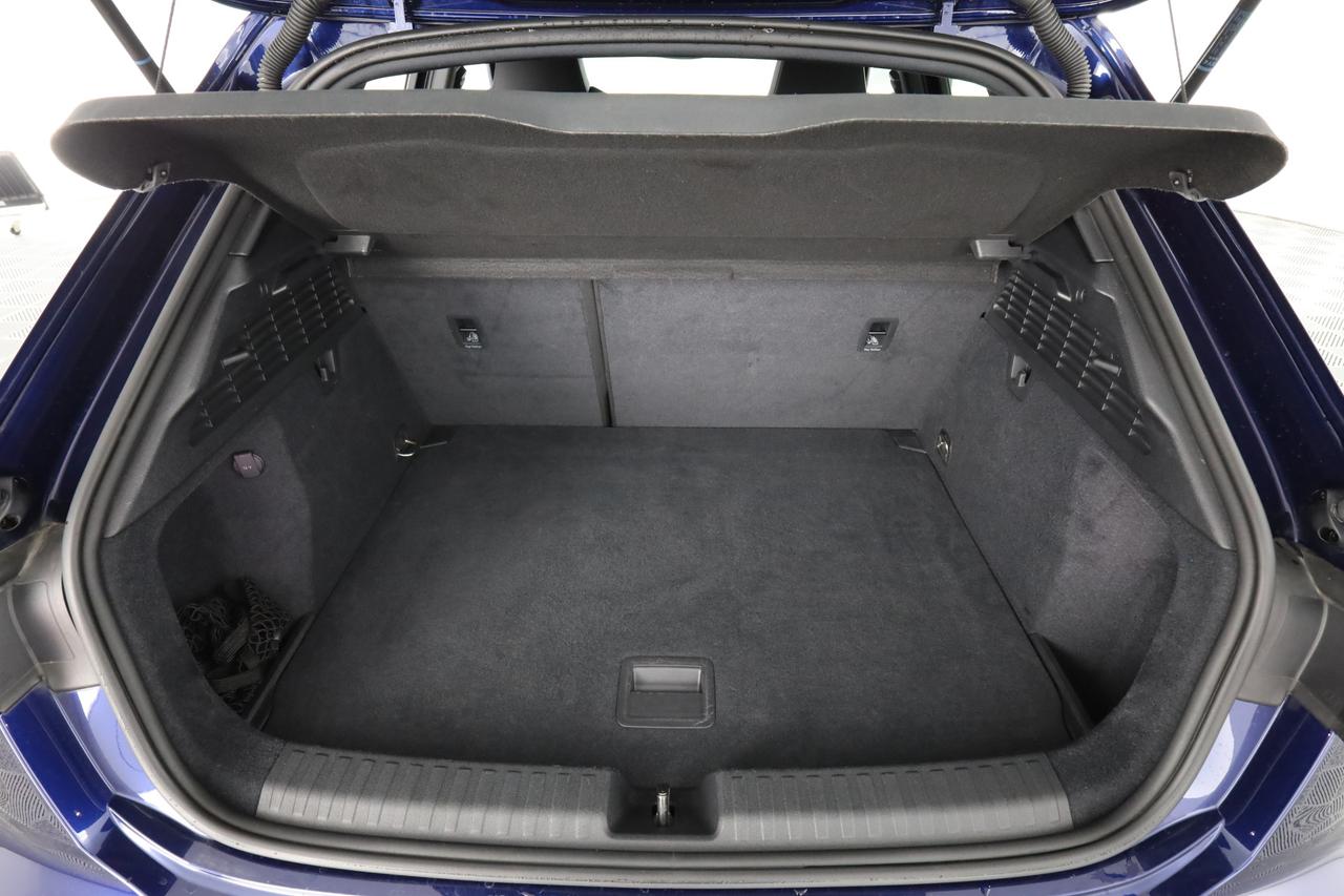 AUDI A3 4ª serie A3 SPB 35 TFSI S tronic S line edition