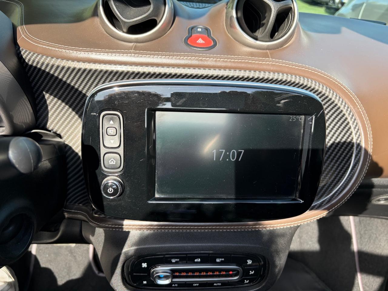Smart ForTwo BRABUS 0.9 Turbo twinamic cabrio 15th anniversary