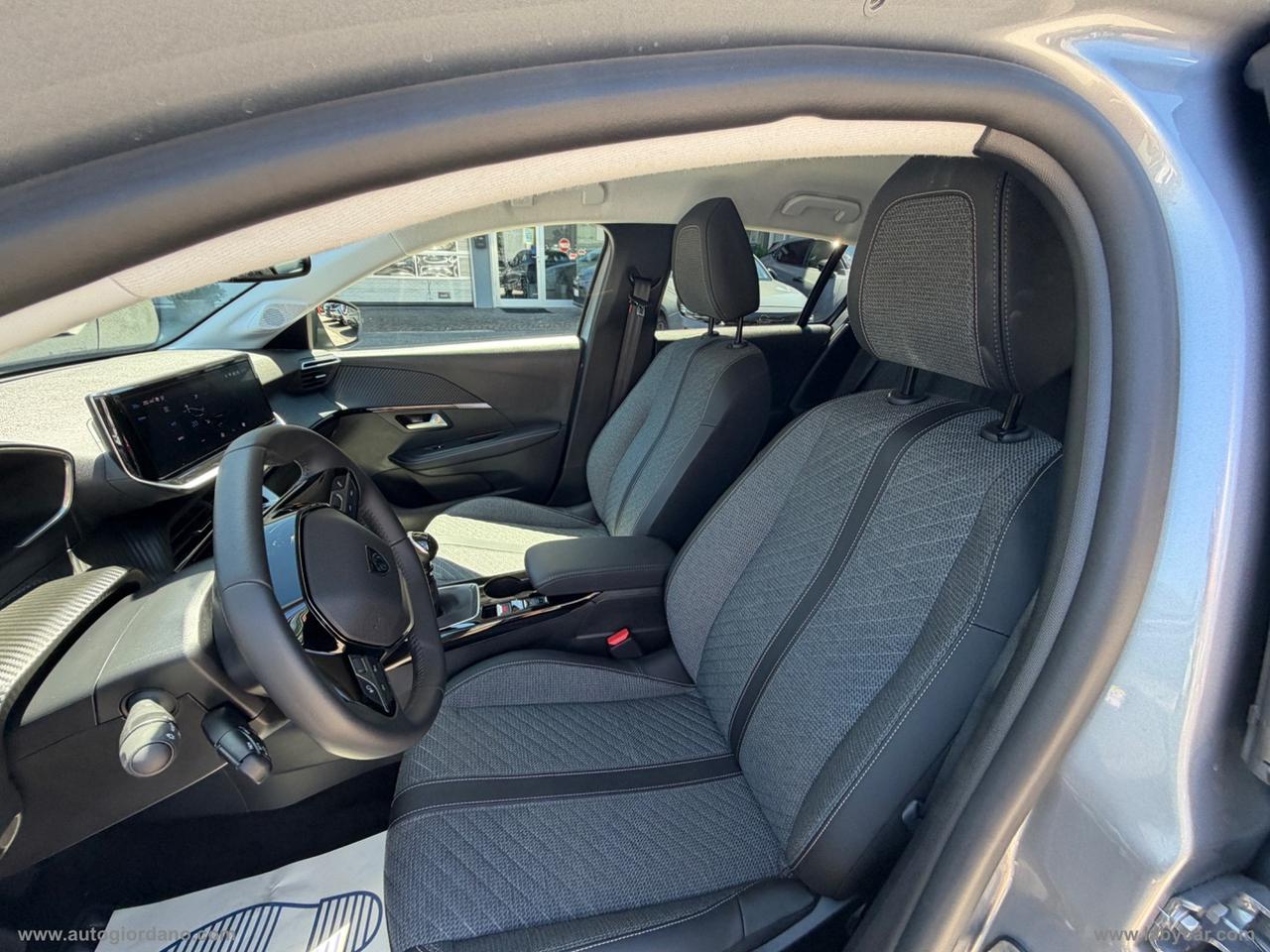 PEUGEOT 208 PureTech 100 S&S 5p. Allure