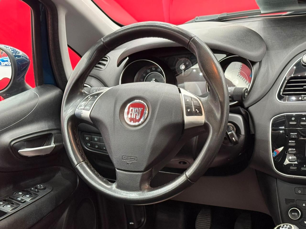 Fiat Punto 1.3 MJT 75cv Virgin Radio - 2012