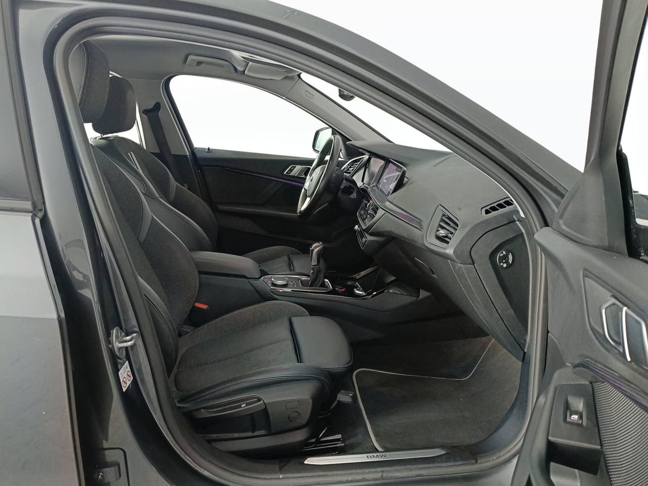 BMW Serie 1 F40 - 118i Advantage 136cv