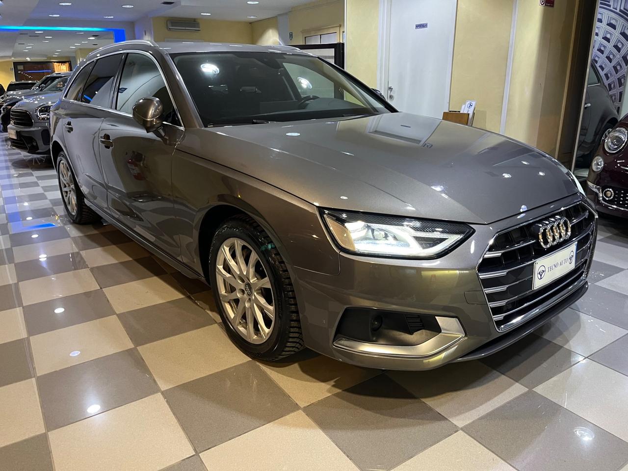 Audi A4 40 TDI S tronic Business