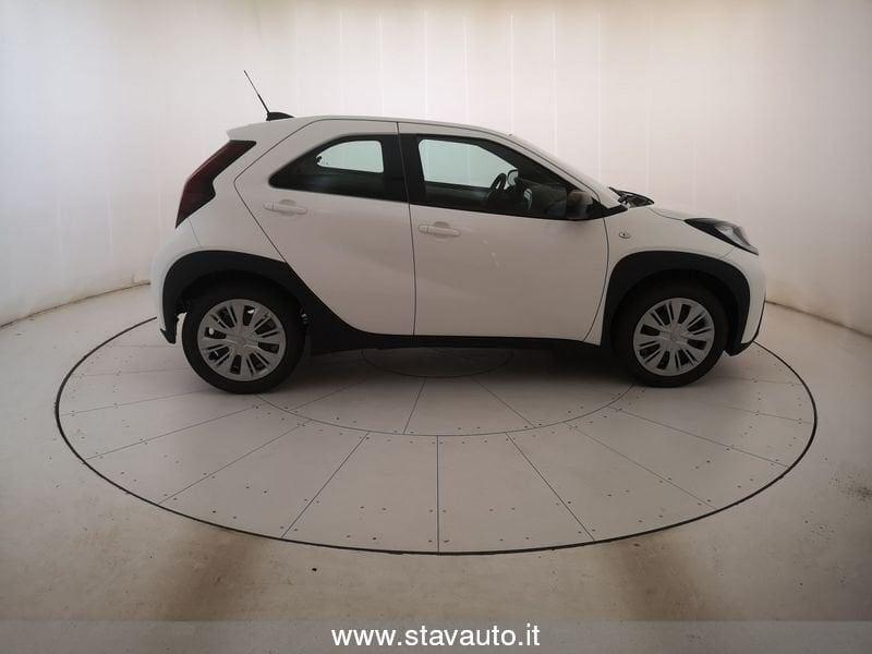 Toyota Aygo AYGO-X ACTIVE 1.0
