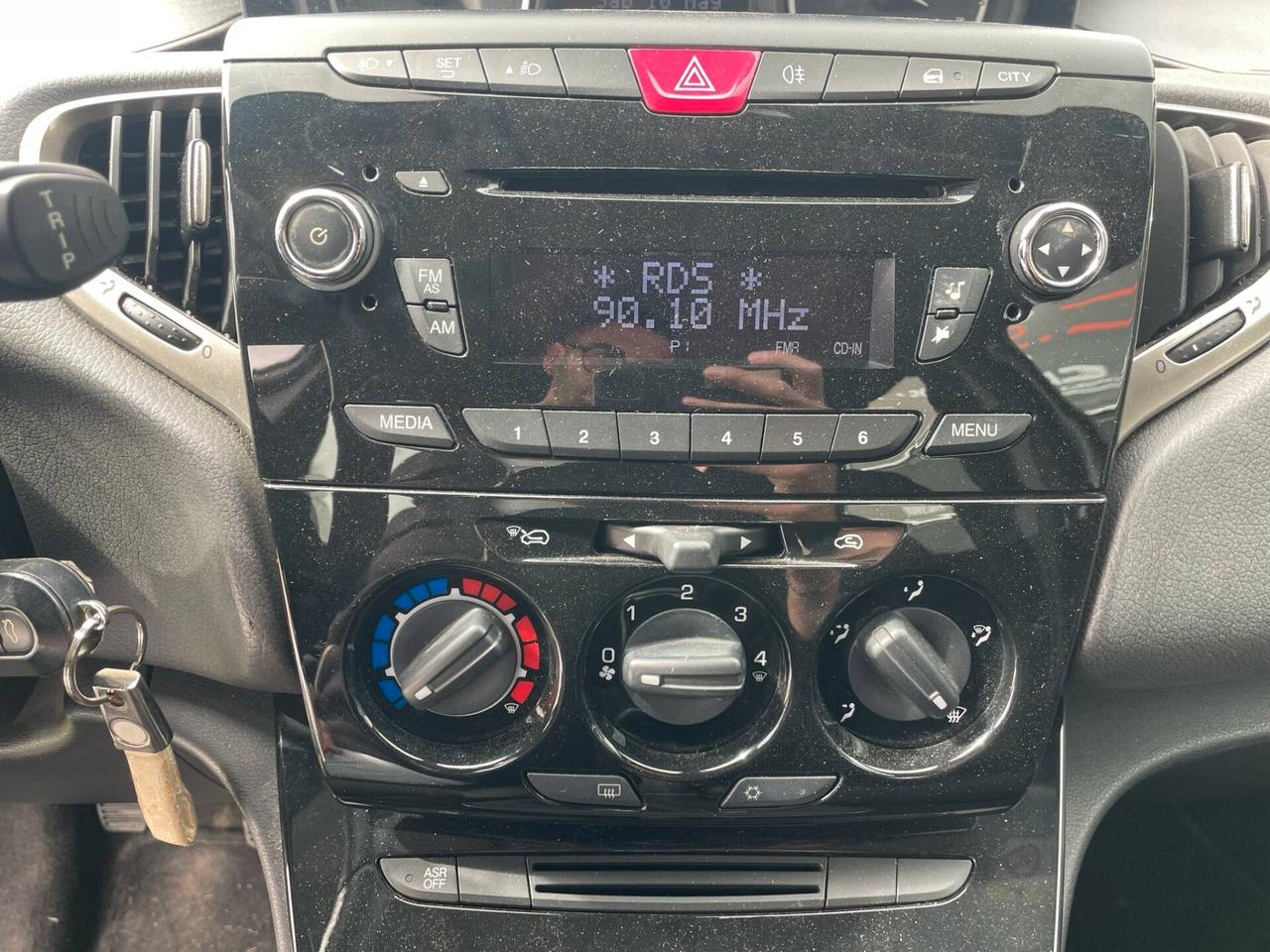 Lancia Ypsilon 1.2 69 CV 5 porte Gold