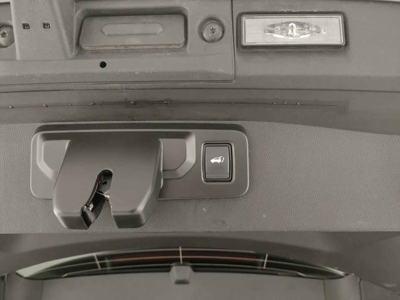 RENAULT Symbioz 1.6 E-Tech full hybrid Iconic 145cv auto