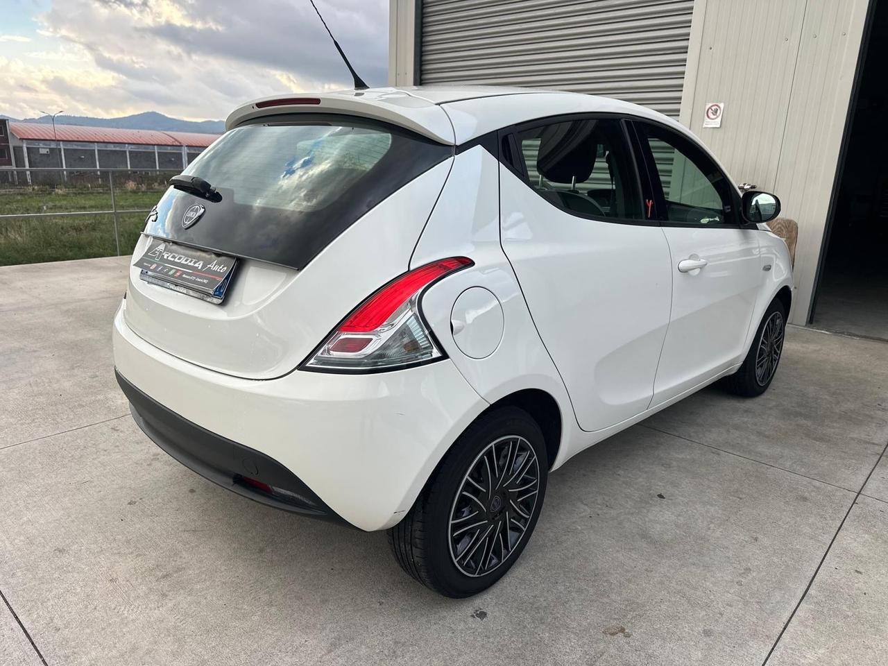 Lancia Ypsilon 1.2 69 CV 5 porte Elle