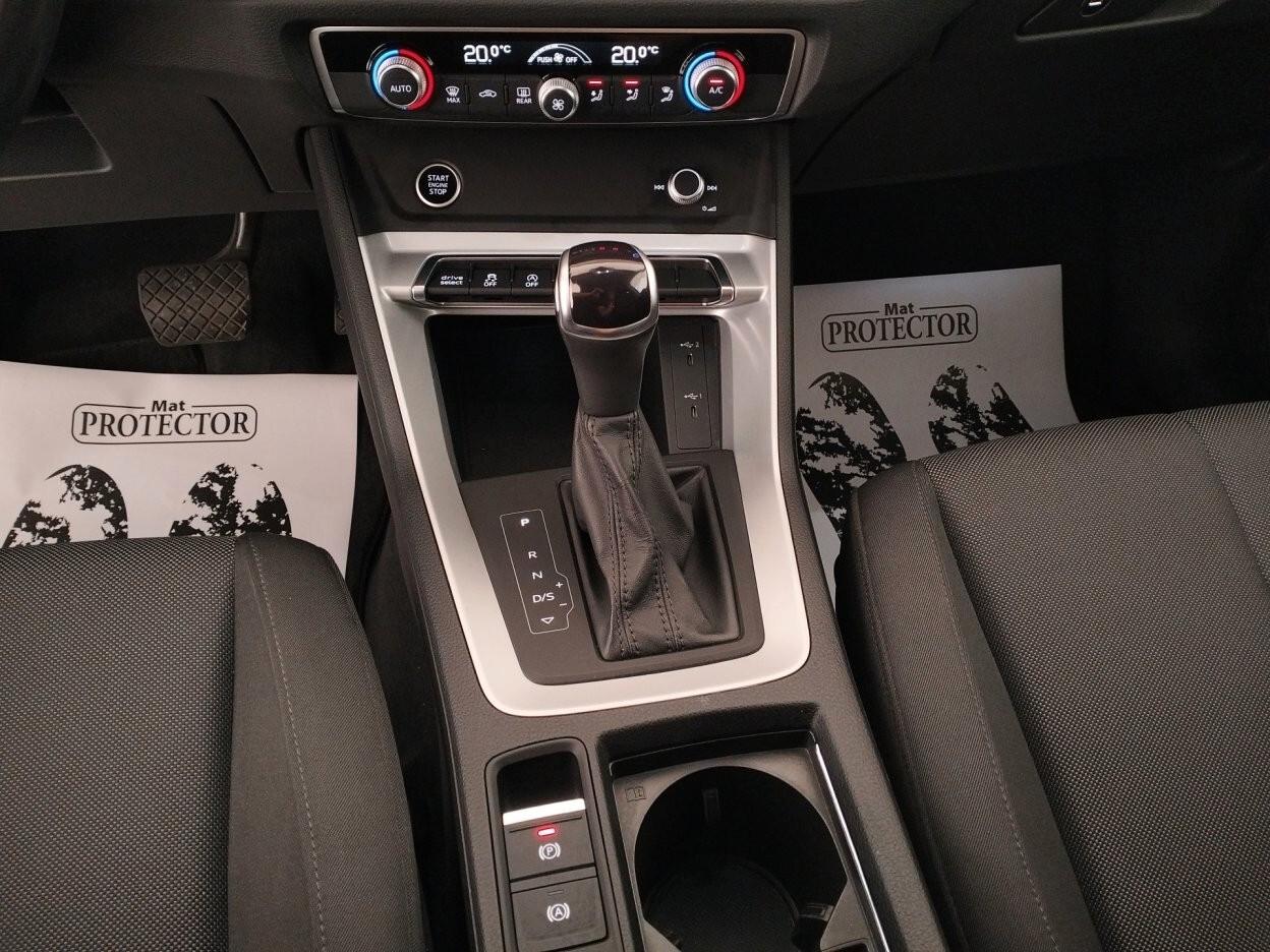 AUDI Q3 Sportback 35 2.0 tdi s-tronic - IVA ESPOSTA