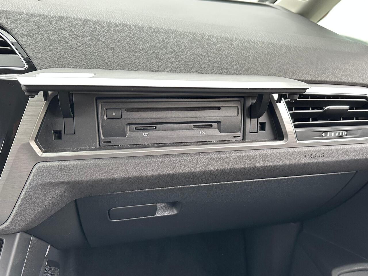 Volkswagen Touran 2.0 TDI 150 CV DSG Business